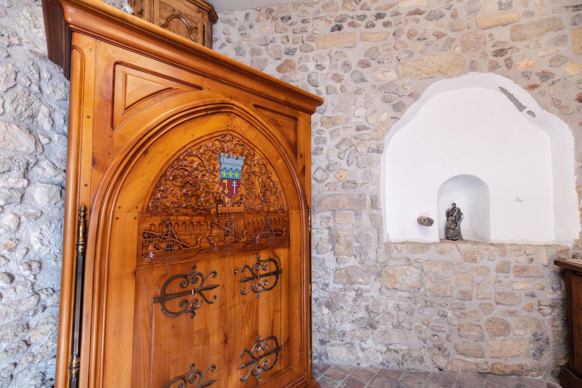 Studio Dans L'Eglise Du Couvent Нарбонна Экстерьер фото